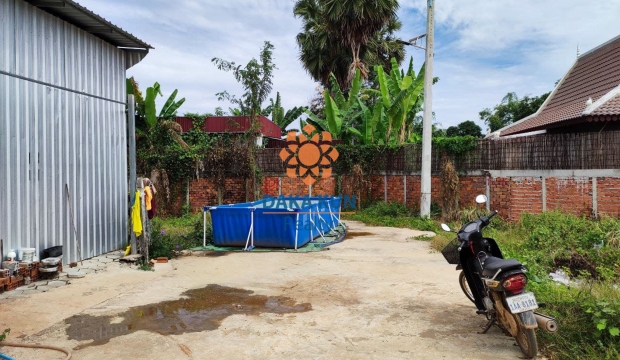 Urgent Sale Land near Sala Kamreuk-Siem Reap